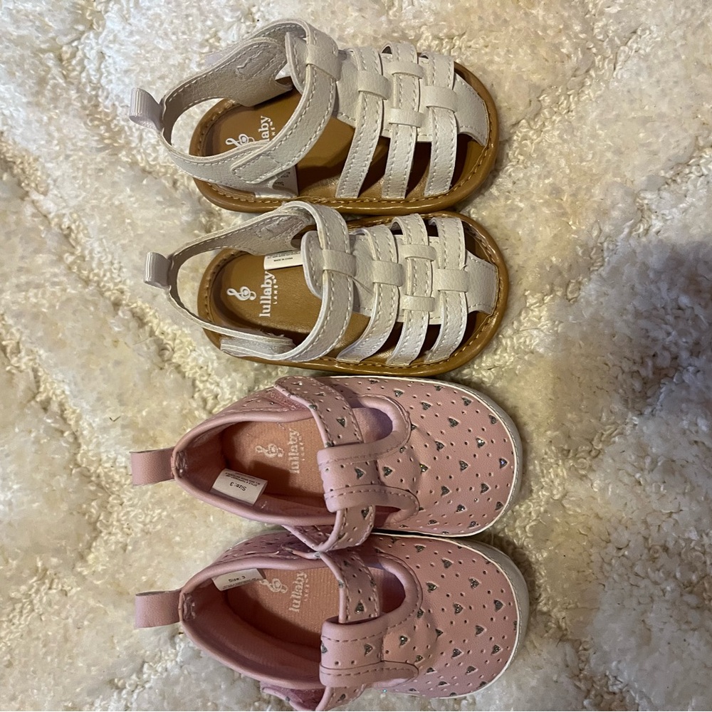 Lullaby Kids White and Pink Sandals Set